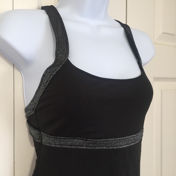 Victoria’s Secret Sport Metallic Tank Size XS - Picture 2 of 6